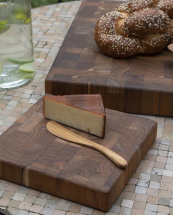 Be Home Decor Iviss Teak Spreaders, Set of 4