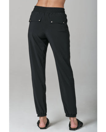 925fit Plane Jane Joggers in Black