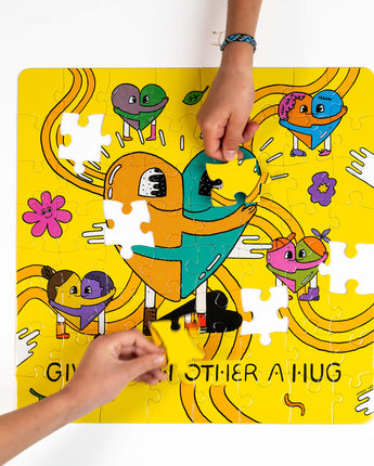 Nolja Hug it Out! Puzzle