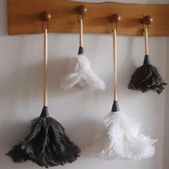 Earth & Nest • Feather Duster