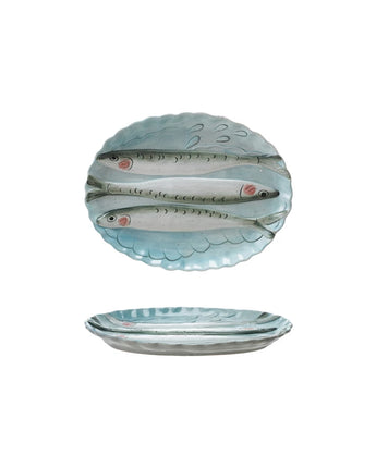 Oval Stoneware Scalloped Plate with 3D Fish Image